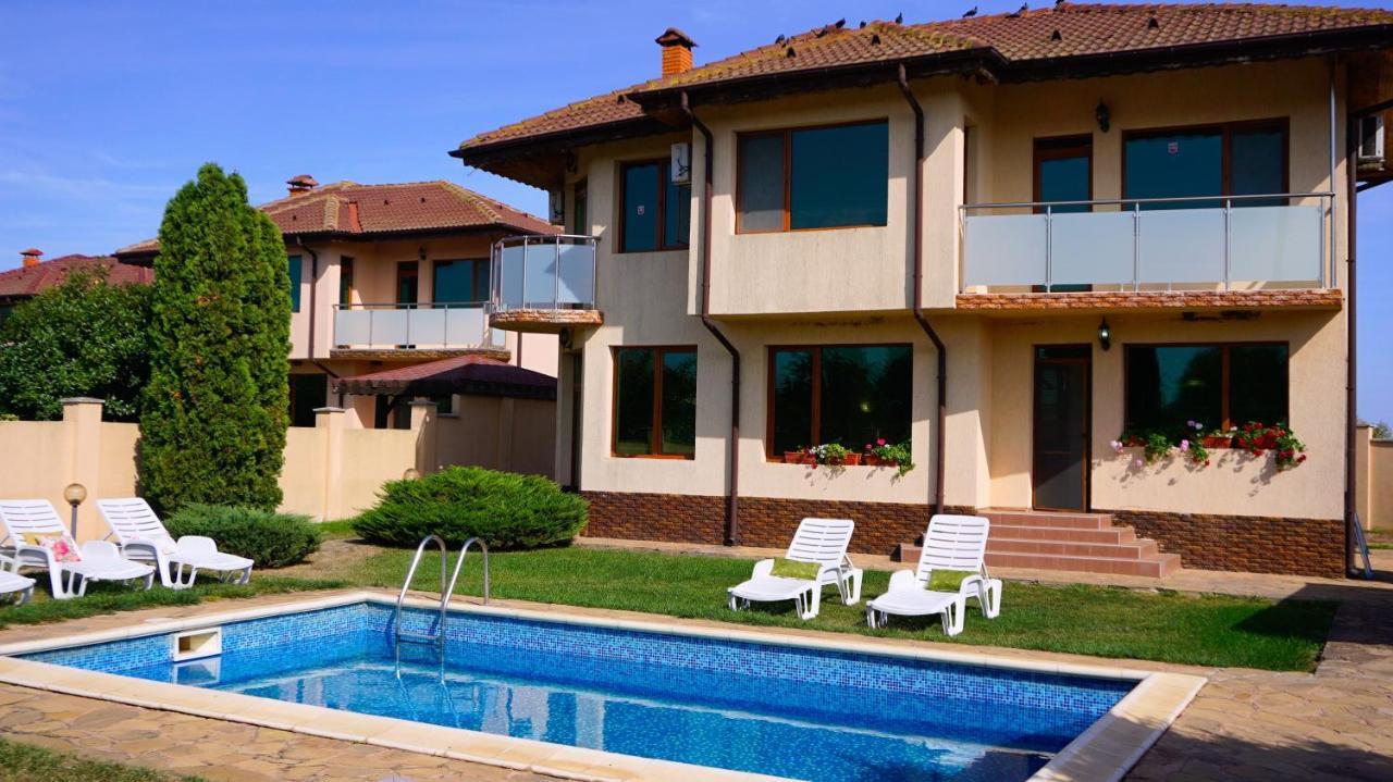 Вила Ваня - Villa Vania Bŭlgarevo 外观 照片